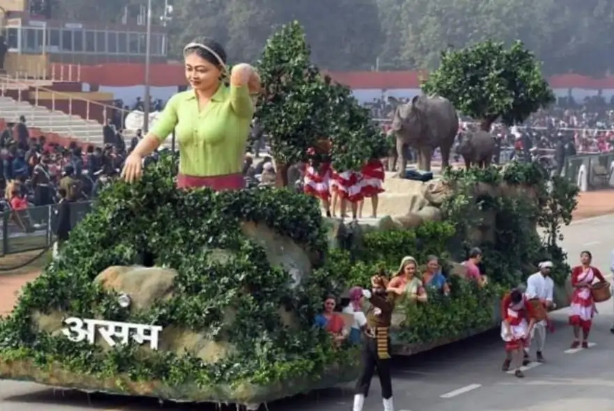 ২৬ জানুৱাৰীত কোন ৰাজ্যৰ প্ৰতীকপটে অংশগ্ৰহণ কৰিব পেৰেডত...