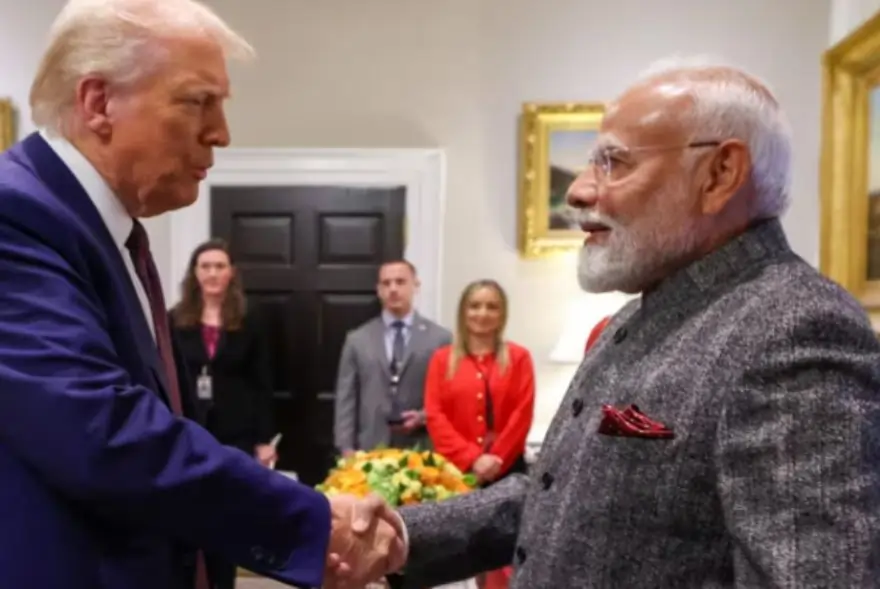 বাংলাদেশৰ সকলো পৰিস্থিতি এৰি দিলে মোদীৰ ওপৰত