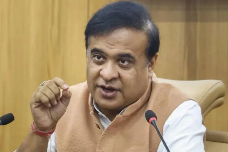 মুখ্যমন্ত্ৰীয়ে দিছে কঠোৰ সকীয়নি
