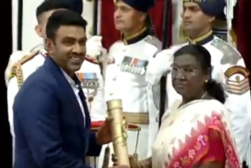 পি আৰ শ্ৰীজেশে পদ্ম ভূষণ আৰু অশ্বিনে লাভ কৰিলে পদ্মশ্ৰী বঁটা