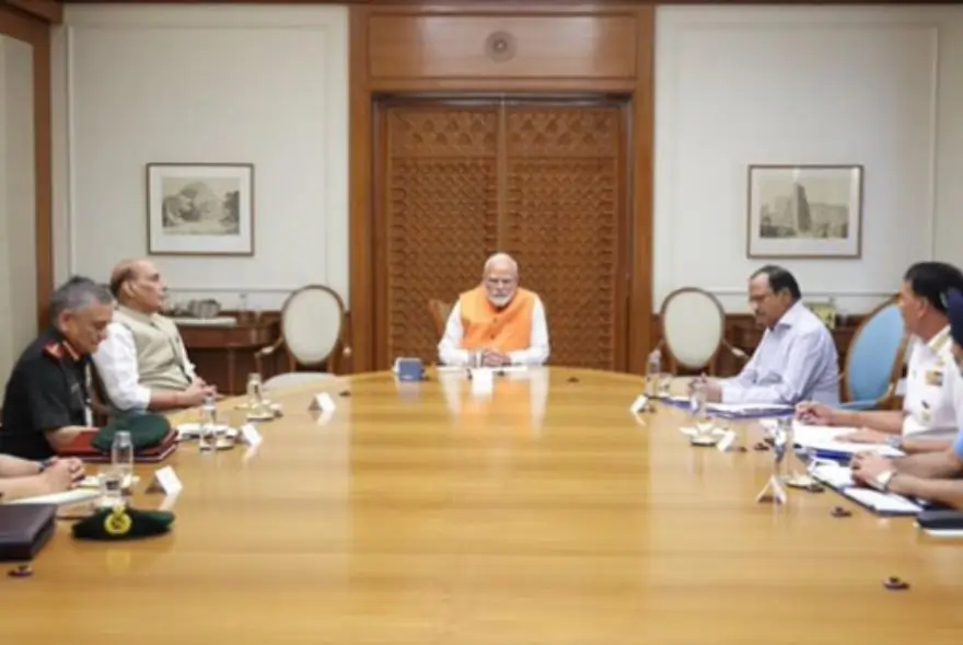 প্ৰধানমন্ত্ৰী মোদীৰ উচ্চ পৰ্যায়ৰ বৈঠক...