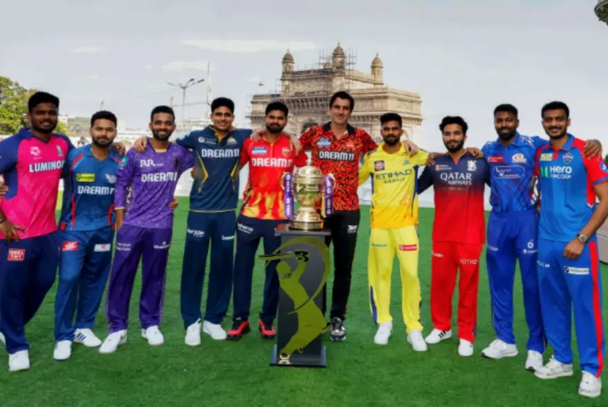 আই পি এলৰ বাবে মুকলি হ’ল খেলপথাৰ...
