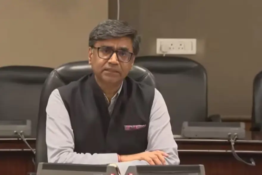 যুদ্ধবিৰতিৰ গুৰুতৰ উলংঘন পাকিস্তানৰ, সেনাক কঠোৰ ব্যৱস্থা লোৱাৰ নিৰ্দেশ : বিদেশ মন্ত্ৰালয়