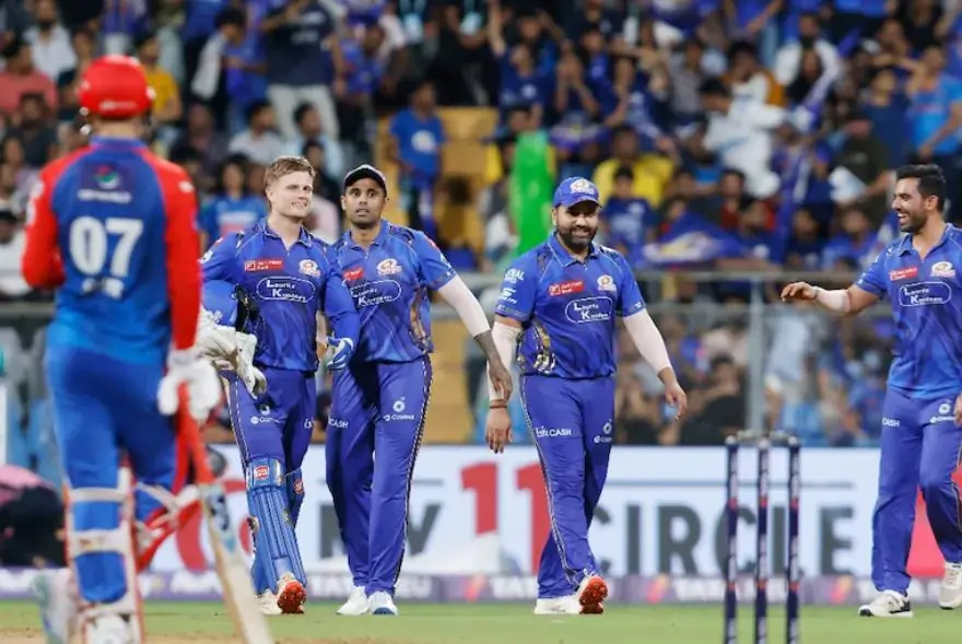 প্লে অফত প্ৰৱেশ কৰা চতুৰ্থটো দল হিচাপে পৰিগণিত হ’ল মুম্বাই ইণ্ডিয়ানছ...