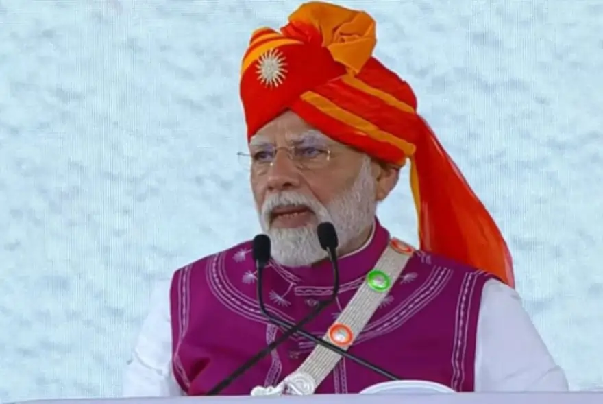 সন্ত্ৰাসবাদীৰ বিৰুদ্ধে প্ৰধানমন্ত্ৰী মোদীৰ গৰ্জন