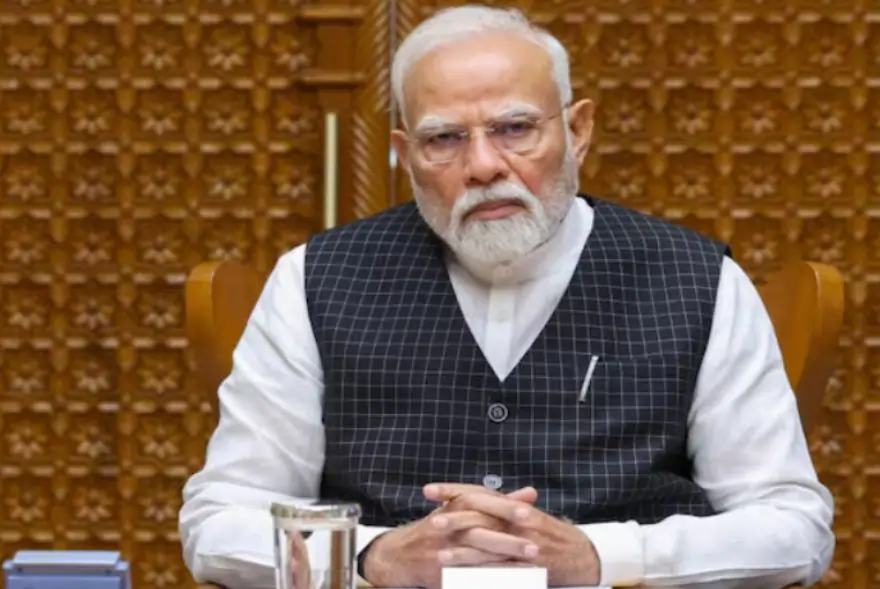 প্ৰধানমন্ত্ৰী মোদীৰ কঠোৰ সকীয়নি