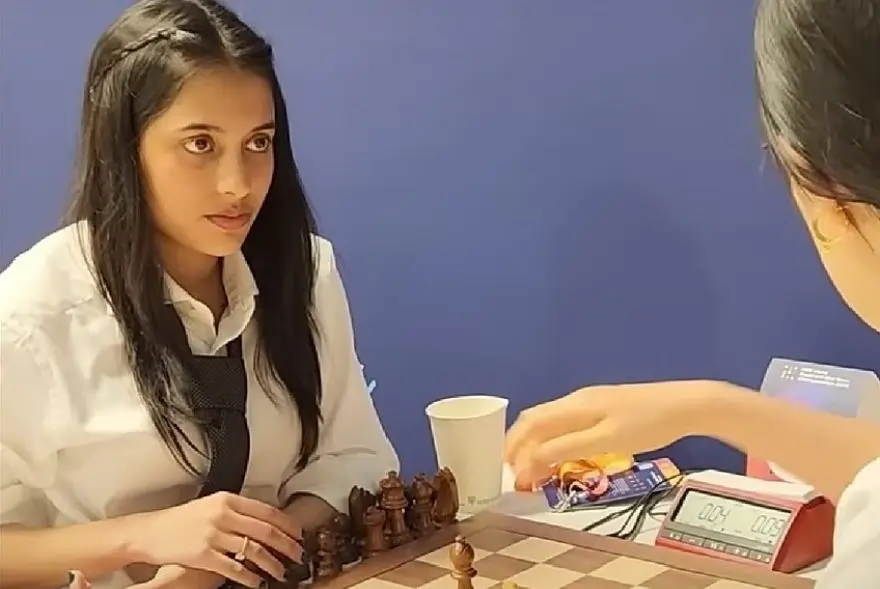 দিব্য়া দেশমুখ