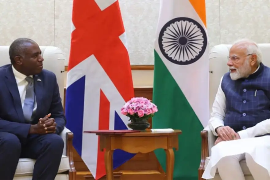 ব্ৰিটেইনৰ বৈদেশিক মন্ত্ৰীৰ সৈতে বৈঠকত মিলিত প্ৰধানমন্ত্ৰী মোদী