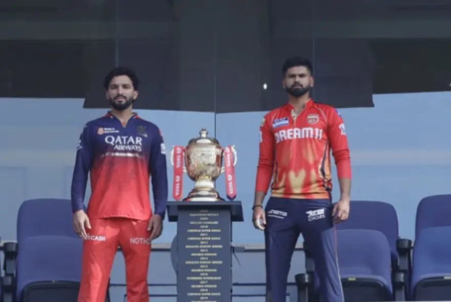 আই পি এলৰ খিতাপ দখলৰ যুঁজত নামিব পঞ্জাৱ-বেংগালুৰু