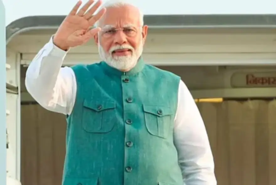 প্ৰধানমন্ত্ৰী মোদী