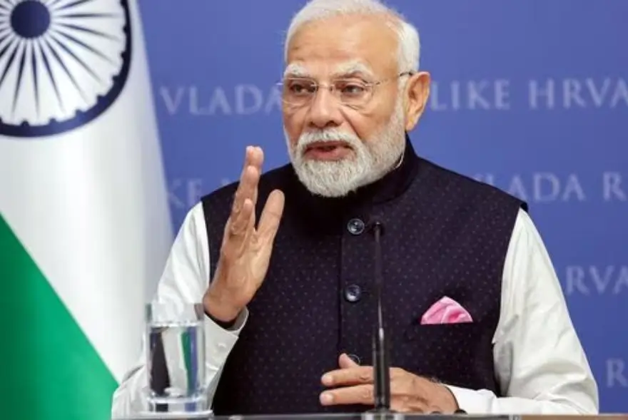 প্ৰধানমন্ত্ৰী মোদী