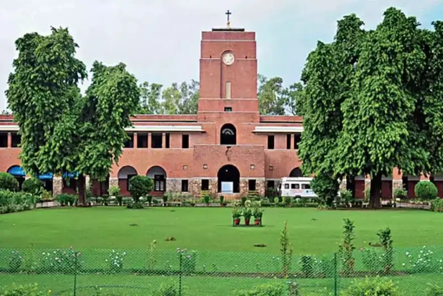 দিল্লী বিশ্ববিদ্যালয়