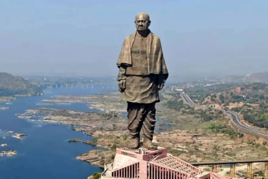 পৃথিৱীৰ আটাইতকৈ ওখ ৬টা প্ৰতিমূৰ্তি