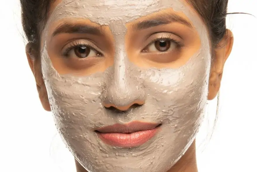 গ্ল’য়িং ছাল