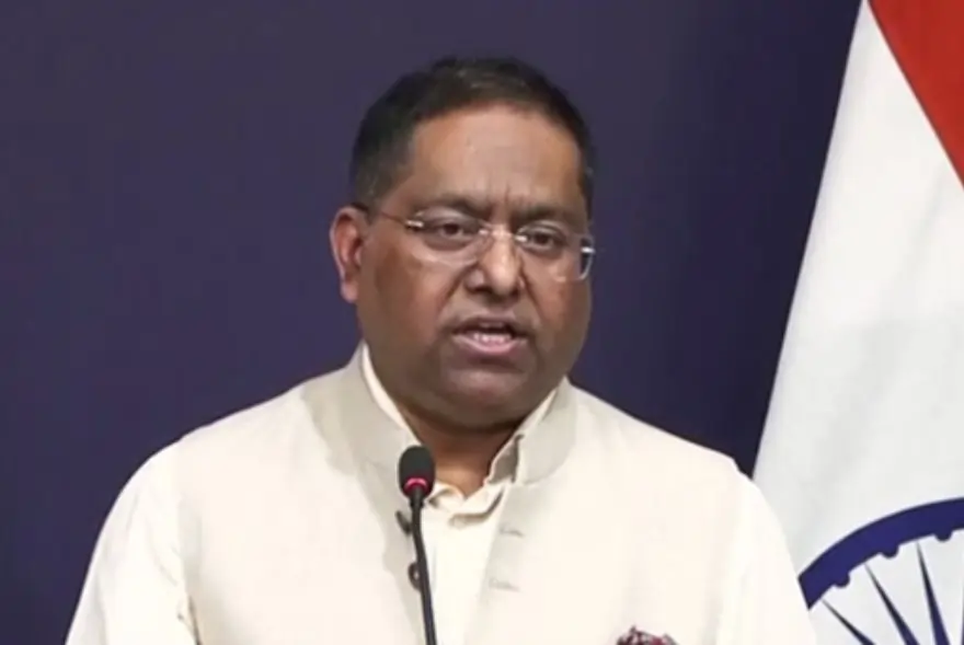 আলাস্কাত ট্ৰাম্প-পুটিনৰ বৈঠকক আদৰণি ভাৰতৰ