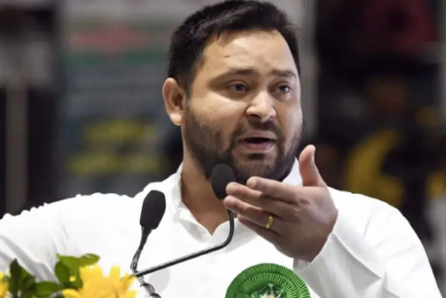 'ভোটাৰ তালিকাত নিজৰ নাম ভালদৰে পৰীক্ষা কৰক'… তেজস্বী যাদৱৰ অভিযোগৰ উত্তৰ নিৰ্বাচন আয়োগৰ