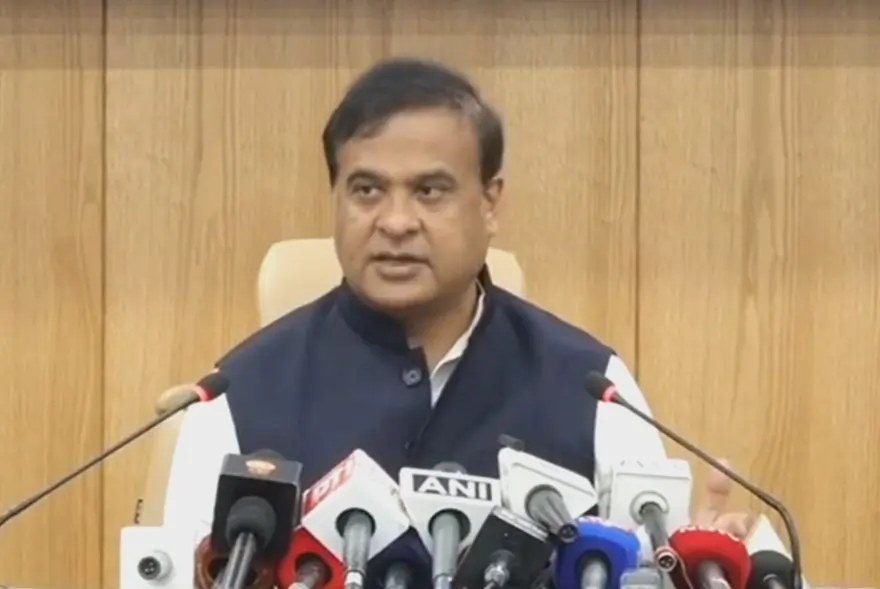 নকল জুবিন অনুৰাগীৰ বিৰুদ্ধে কঠোৰ মুখ্যমন্ত্ৰী