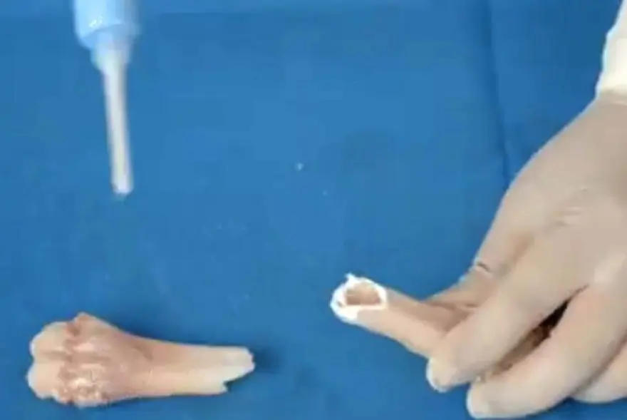 চীনে