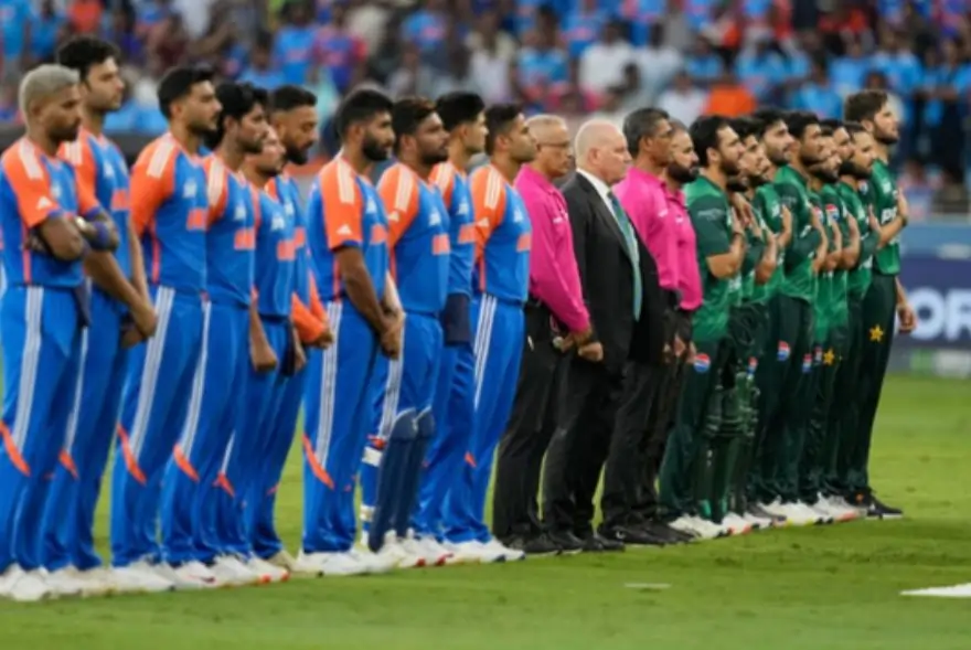 ভাৰতৰ হাতত হোৱা নিৰ্লজ্জ পৰাজয় সহ্য কৰিব পৰা নাই পাকিস্তানে