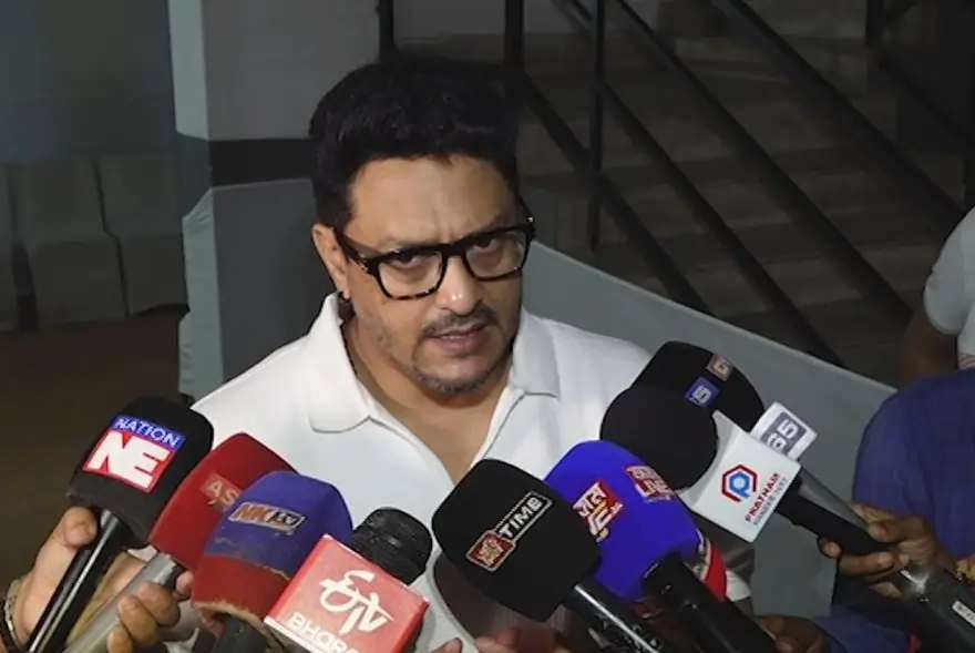'জুবিন গাৰ্গৰ গীতৰ কপিৰাইট অসমৰ পৰা কোনেও নিব নোৱাৰে'… মন্তব্য কৰিলে অভিনেতা ৰবি শৰ্মাই