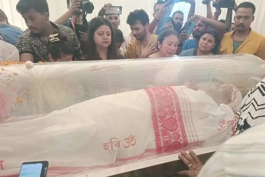 কিছু সময় পিছতেই সম্পন্ন হ'ব জুবিন গাৰ্গৰ মৰণোত্তৰ পৰীক্ষা…